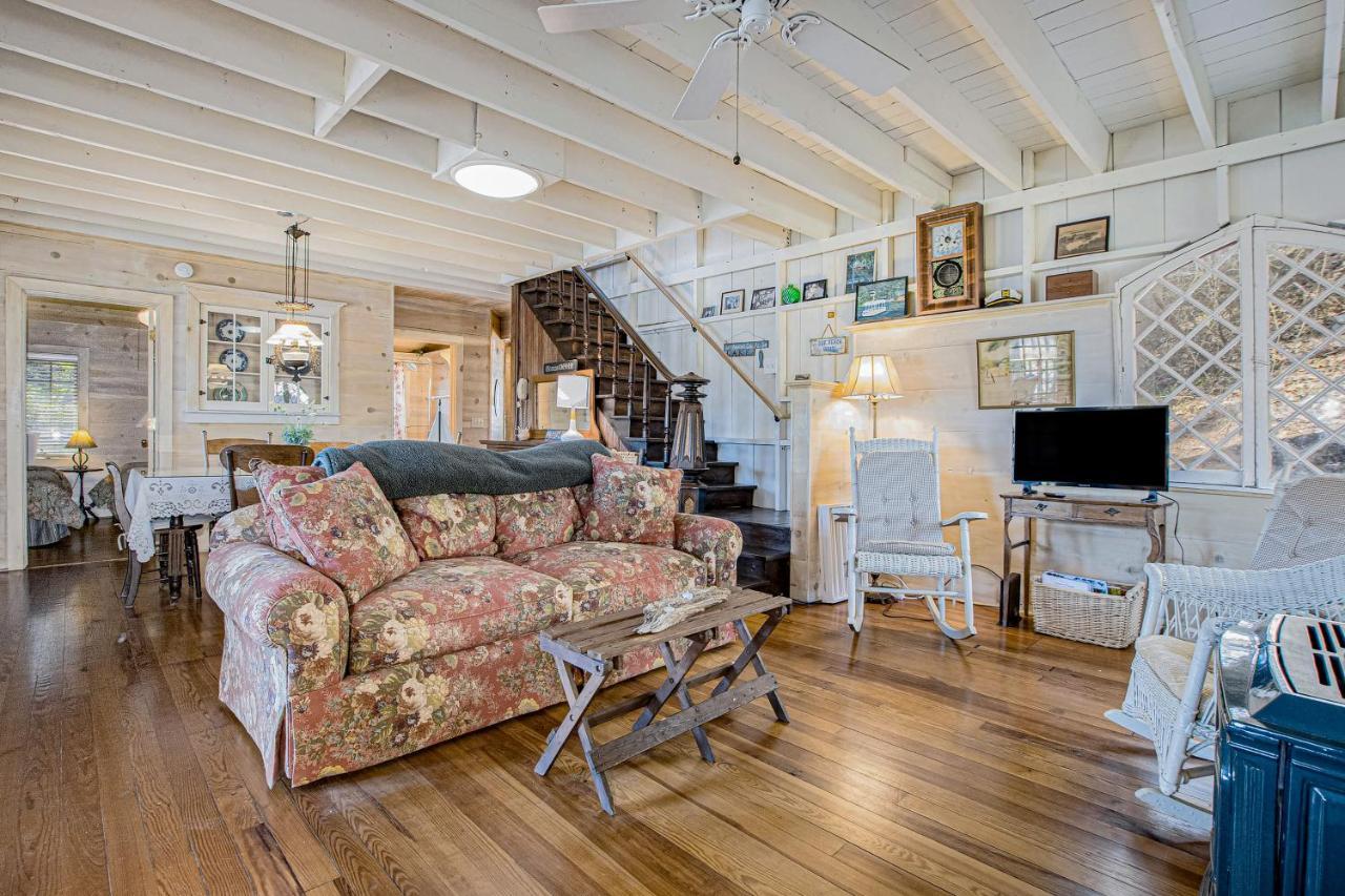 Anna'S Cottage ソーガタック エクステリア 写真
